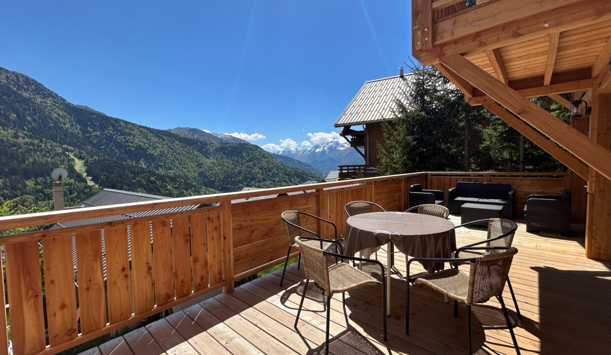 photo_5723456e7cf7a94bbaef6ebf6a9b8c2e