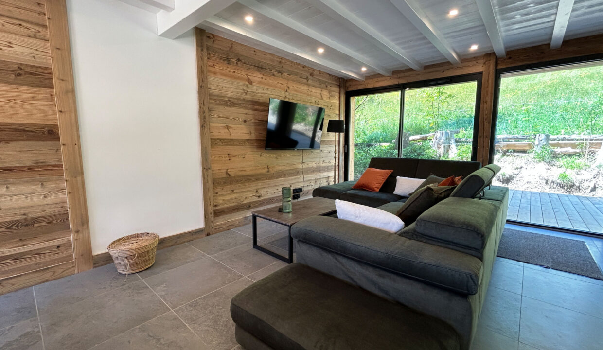 photo_b4bc758d7e63d31259307e3254156432