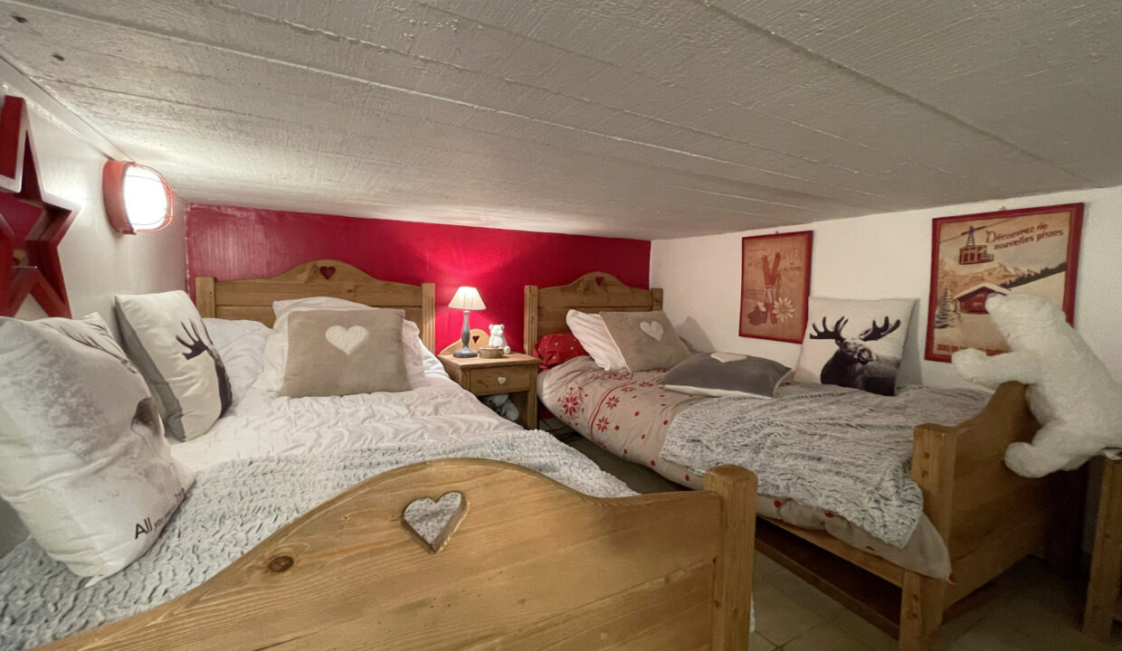 photo_464da6c53abd76ecf56e87fe99d103a9