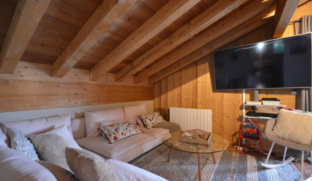 photo_4b38eb446c5c8a36c3e6beacabbd4cc0