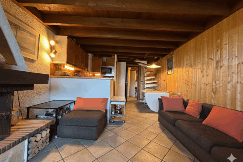 photo_5b35e3ab573adc12534a93ed747bc682