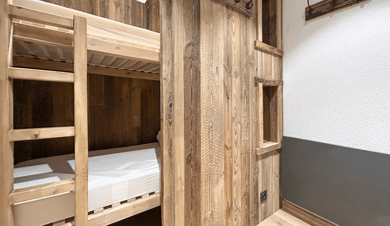 photo_66c144d54a73b8e384accca7ac96a3c2