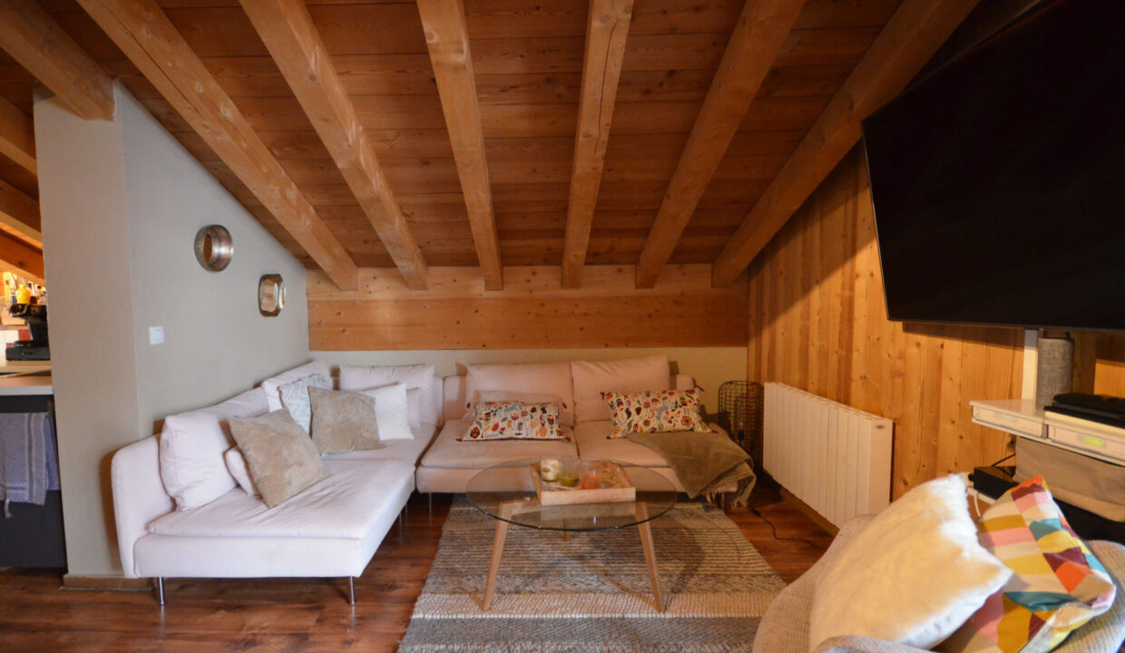 photo_92ae456770b6972c94d9c9ab6d877a28