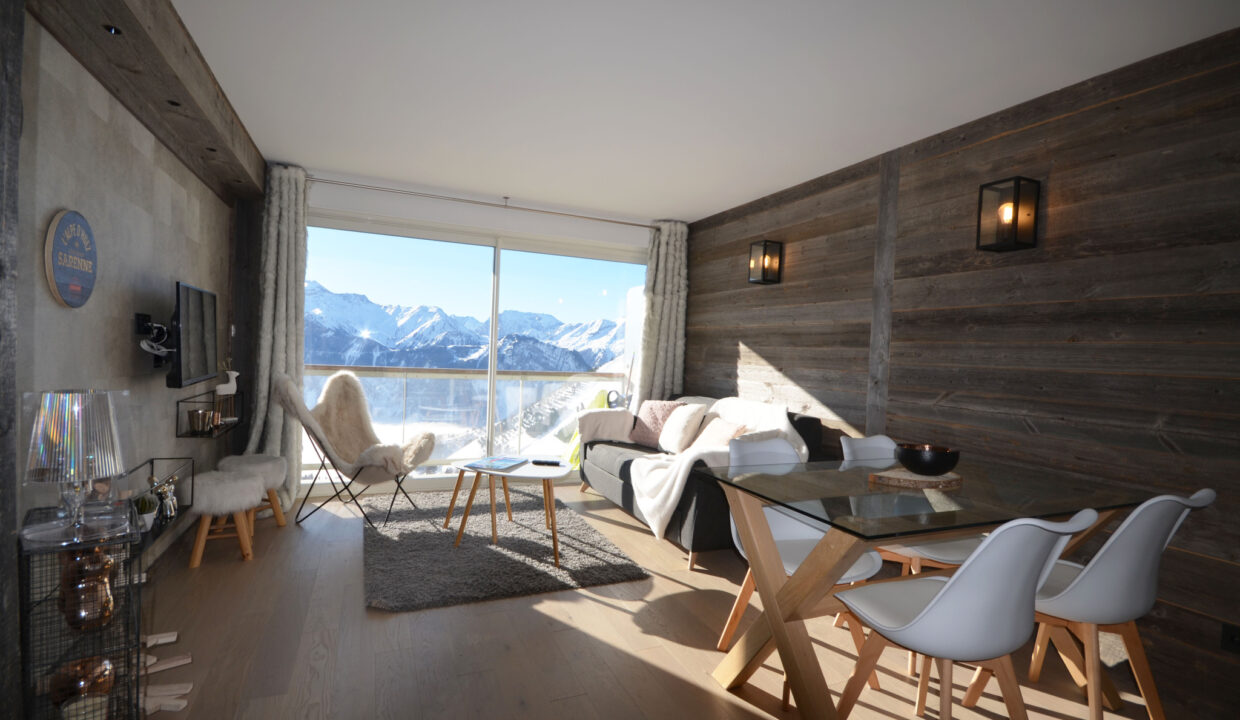 photo_9906487d6443c5484ef32735ebbf2c60