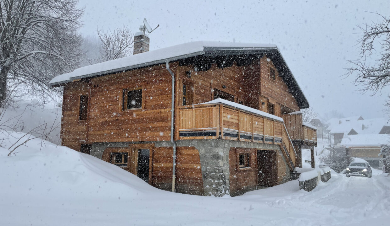 photo_a6aa8df4b0e194bd1adbb545099bf377