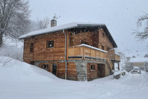 photo_a6aa8df4b0e194bd1adbb545099bf377