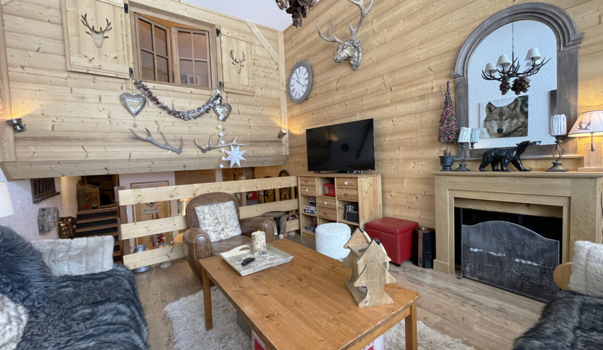 photo_ae89735c2413cf8363af9996e2159680