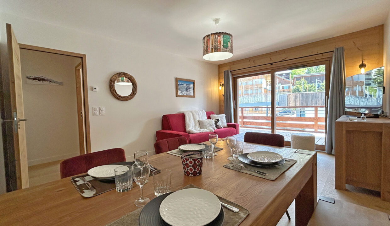 photo_b129303289f447132f863d549a3ccf77