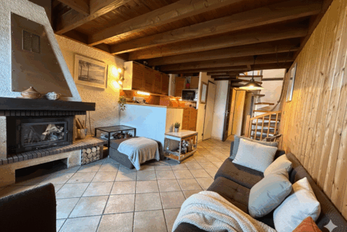 photo_e309091591b59dcd114045541407c476