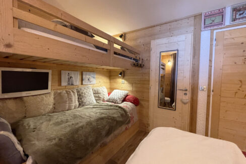 photo_ece10ad371587c42d0d4bdf033b28d44