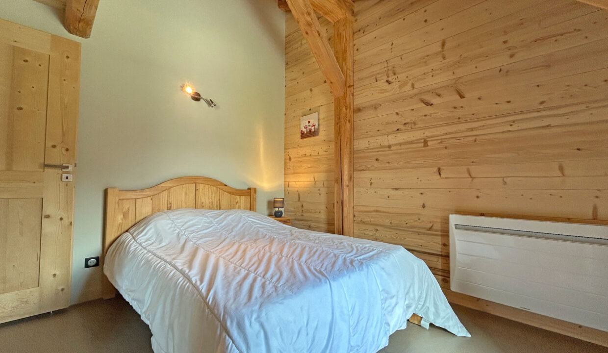 photo_1aef367696cdca8779fdb6ce2c4af0dd