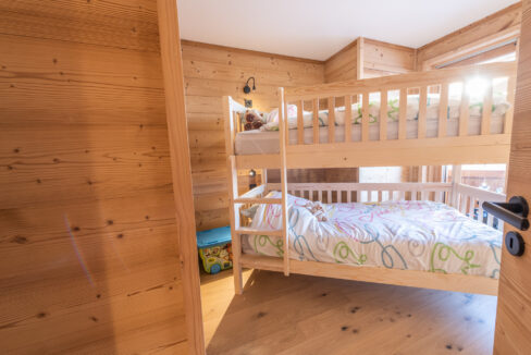 photo_434671a765475ffa3c3e67642a892c88