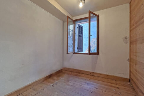 photo_4b9f7e73e0c9c171a70e9582c8890182