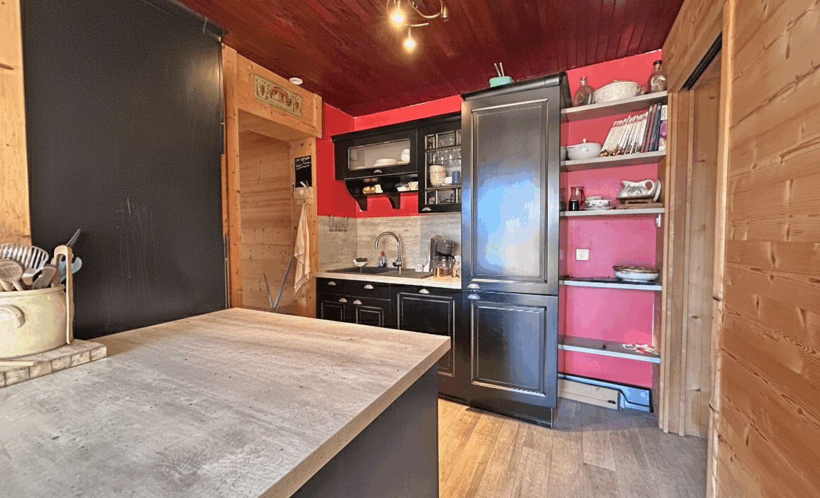 photo_6ce256554e4766acf806bc947f9d013e