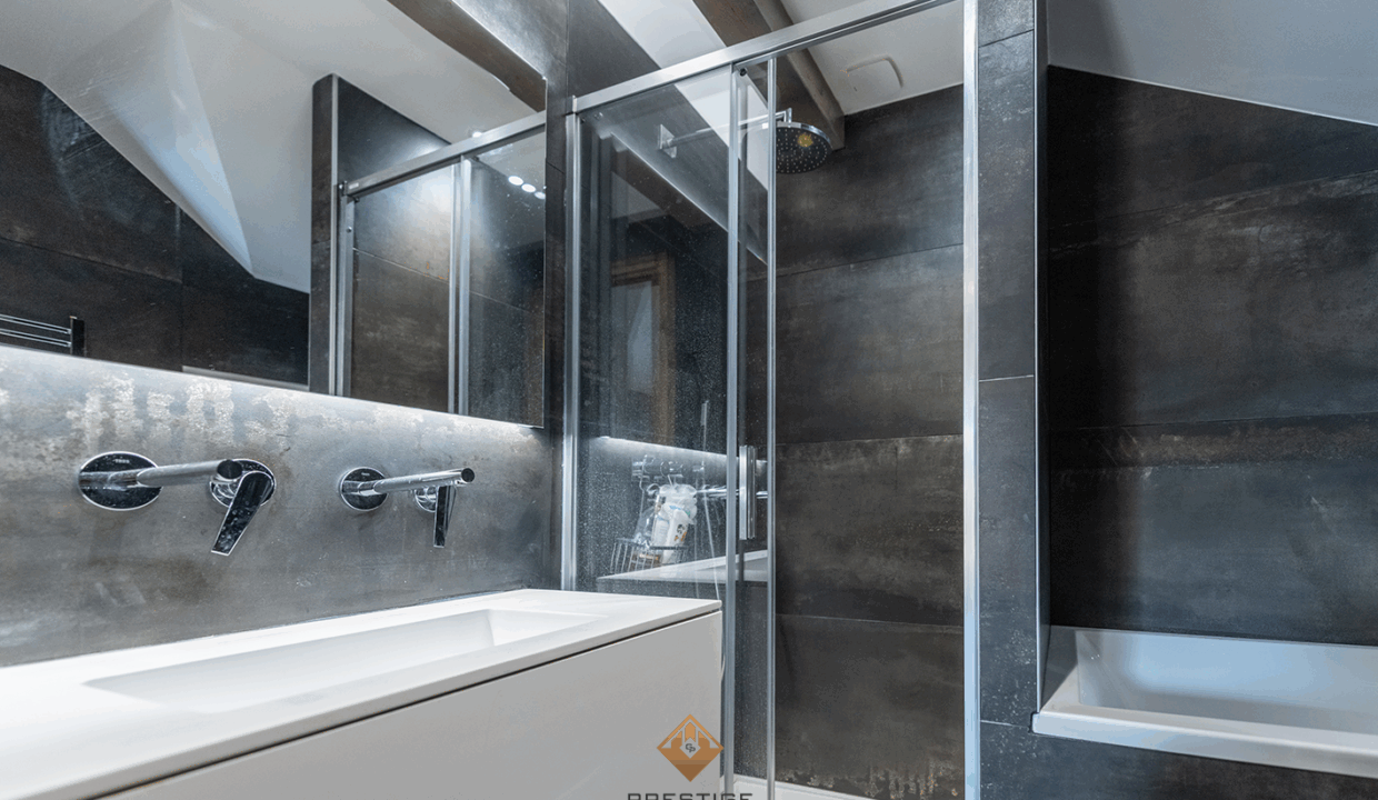 photo_ef0d17b9d5e0262a25c072f6fcb9b984